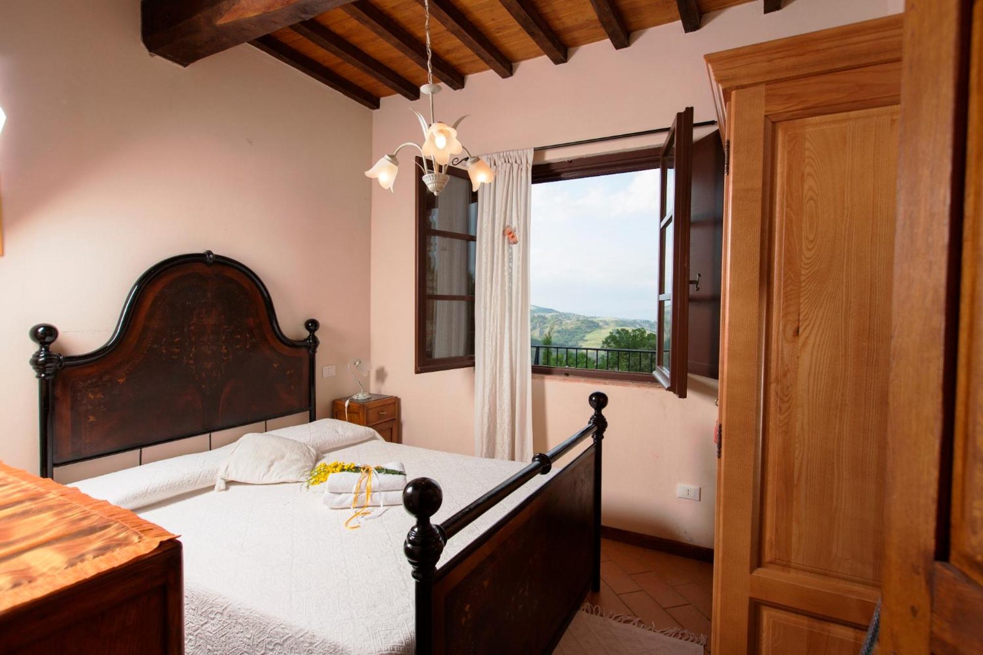 Agriturismo Selvella Радикофани Екстериор снимка